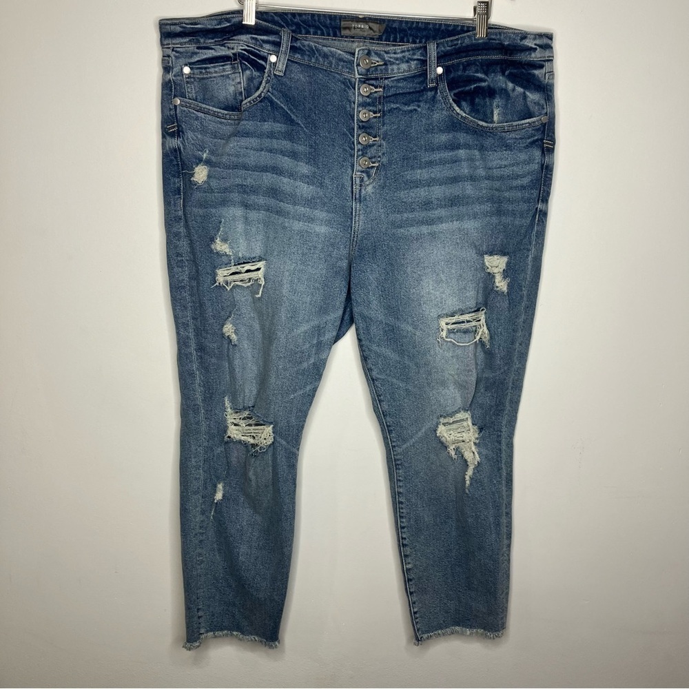 Torrid distressed Jeans button fly raw hem size 20R